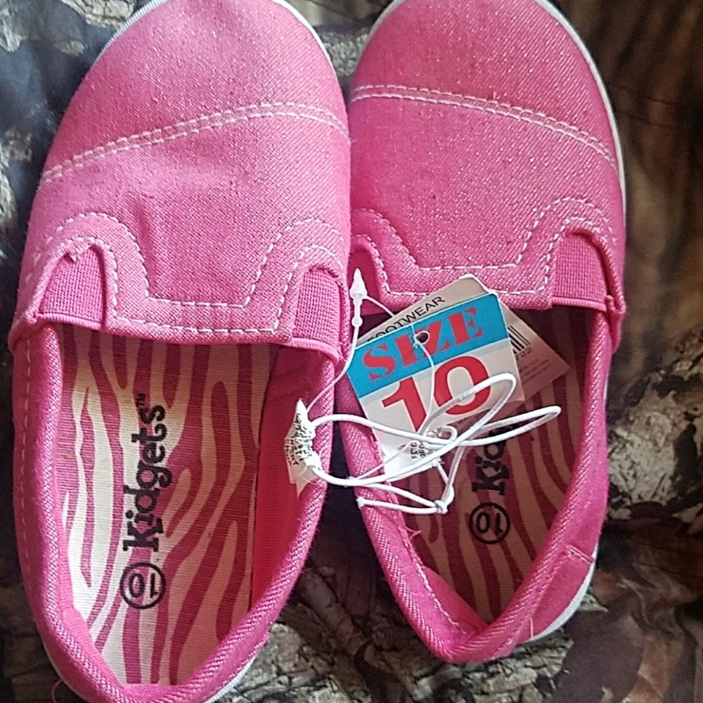 Kidgets shoes